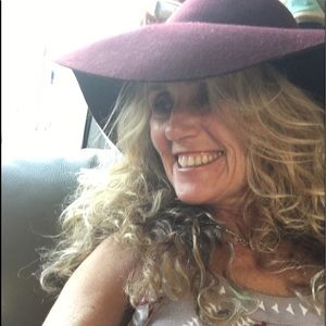 Meet your Posher, Joanne